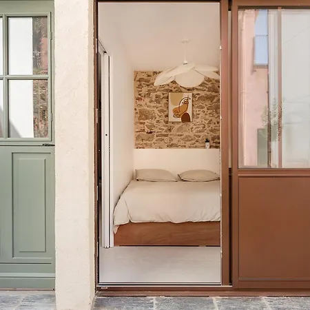 Charmante Maison En Bord De *