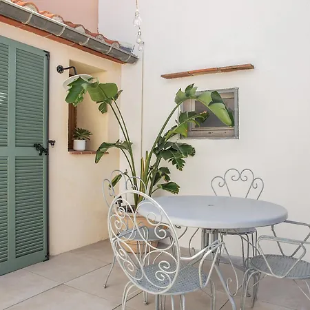 Charmante Maison En Bord De